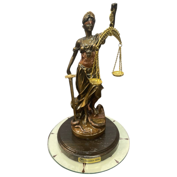 مجسمه عدالت کوچک کد 419، جنس تمام رزین، دکوری بسیار زیبا برای هر سطح و میزی