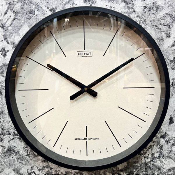  ساعت دیواری هلموت کد 4033، ساعت دیواری مدرن با طراحی مینیمال با زه فلزی رنگ استاتیک، سایز 45 سانتی متر، موتور میتسو با 5 سال ضمانت هلموت