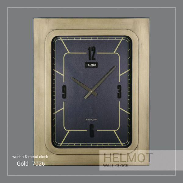  ساعت دیواری چوبی مدل هلموت کد 7026، ساعت دیواری مدرن با طراحی مینیمال، متریال چوب بدنه، اعداد برجسته استیل، موتور میتسو با 5 سال ضمانت هلموت