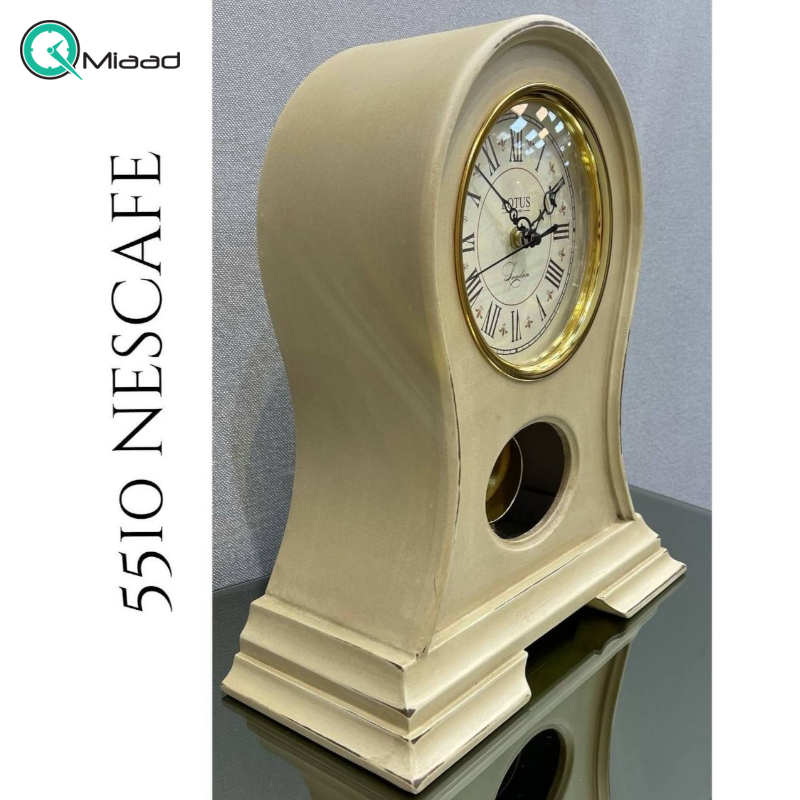 ساعت رومیزی چوبی لوتوس مدل 5510، ساعت رومیزی پاندولدار بیصدا، ساعت رومیزی دکوری طرح قدیمی، دکوراسیون اتاق نشیمن، دفتر کار و آشپزخانه، رنگ نسکافه ای خرید ساعت رومیزی