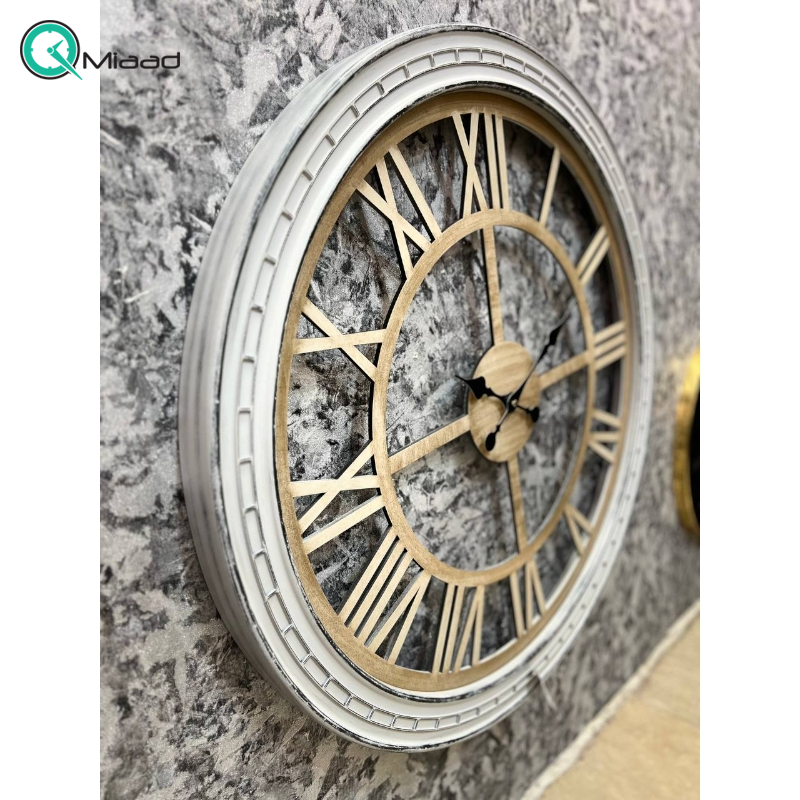 ساعت دیواری چوبی وینتج مدل PW80، ساعت دیواری وینتج با طراحی خلاقانه و متریال چوب، دارای اعداد رومی روی بدنه ساعت، رنگ سفید  خرید ساعت دیواری