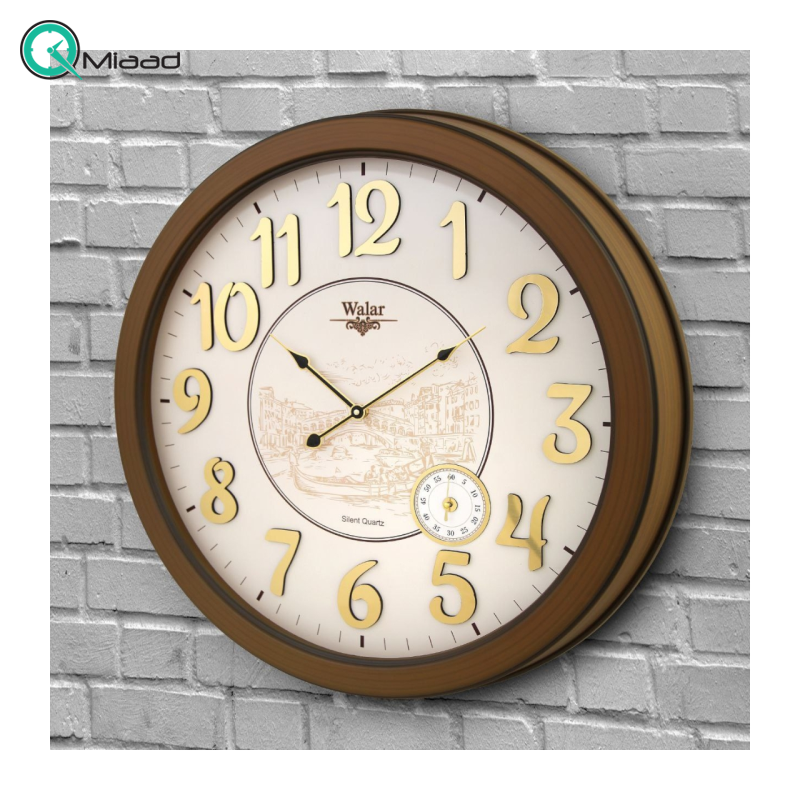 ساعت دیواری والار مدل 605، ساعت دیواری دو موتوره سایز 63 با متریال صفحه کاغذ دیواری شاین دار ترک و بدنه پلاستیک، دارای فونت لاتین اعداد و موتور آٰرامگرد، رنگ قهوه ای  ساعت دیواری ولدر
