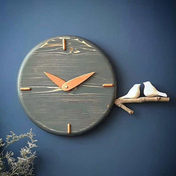 ساعت دیواری چوبی دست ساز مدل 104