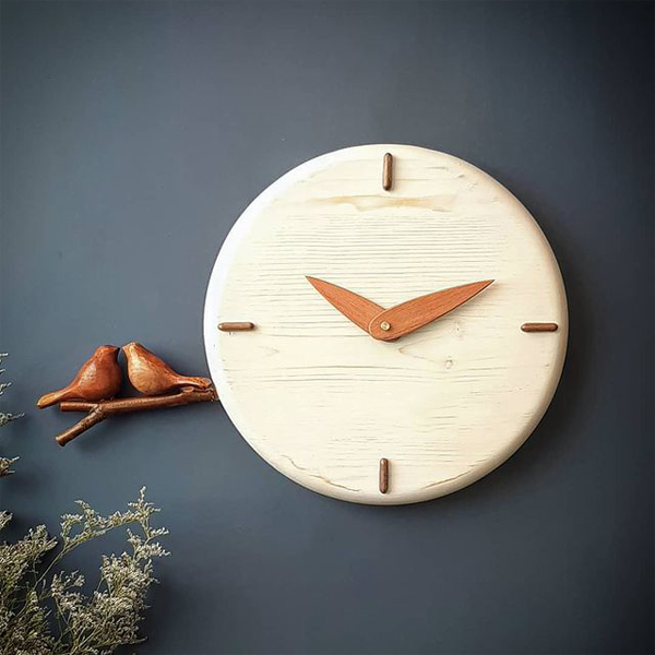 ساعت دیواری چوبی دست ساز مدل 112