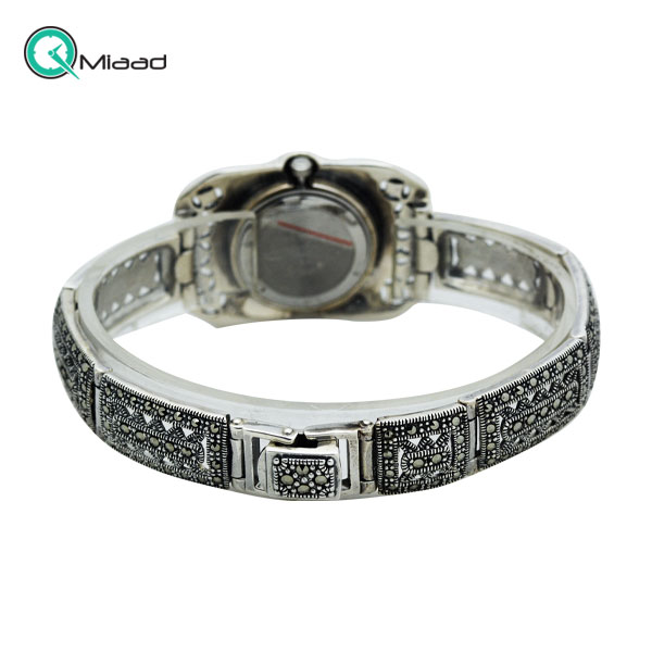 ساعت مچی زنانه نقره HF کد 077 HF