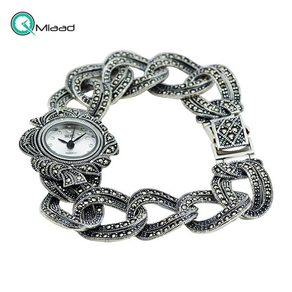 ساعت مچی زنانه نقره HF کد 081 HF