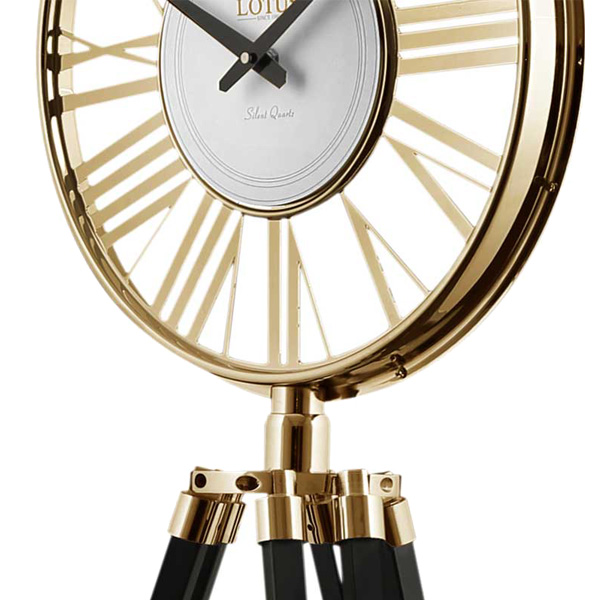 ساعت کنارسالنی