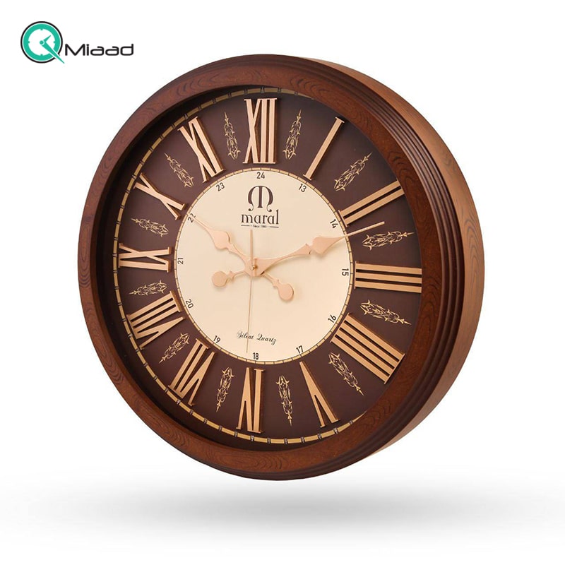 ساعت دیواری چوبی مارال، ساعت دیواری طرح قدیمی سایز 60، ساعت دیواری با ترکیب رنگی جذاب اعداد رومی و عقربه های طلایی، مدل 603 ساعت دیواری