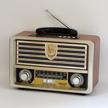 رادیو سبک قدیمی طرح چوبی رنگ روشن مدل 113BT