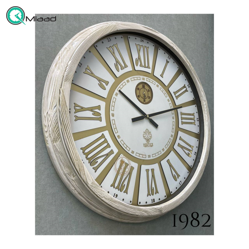 ساعت دیواری چوبی ورتیچ مدل 1982، ساعت دیواری دو موتوره با چوب طبیعی سایز 70 با موتور آرامگرد تایوانی، اعداد یونانی برجسته قیمت ساعت دیواری