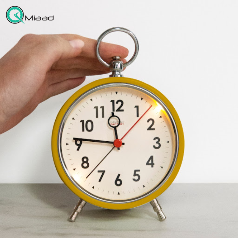 ساعت رومیزی آنالوگ چقدر دقیق هستند