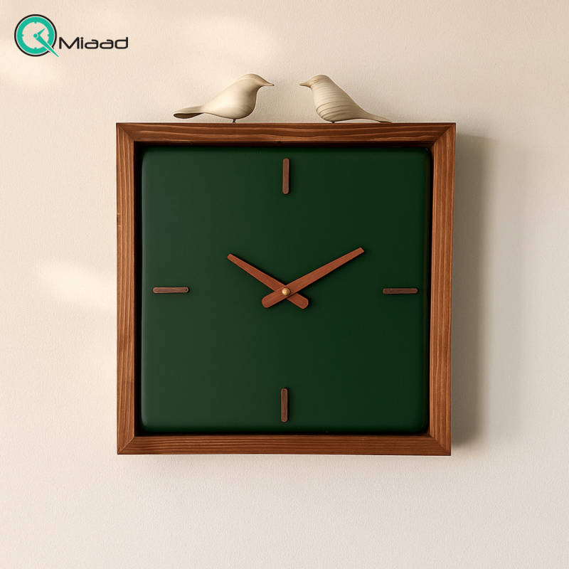 ساعت دیواری چوبی دست ساز مدل 172