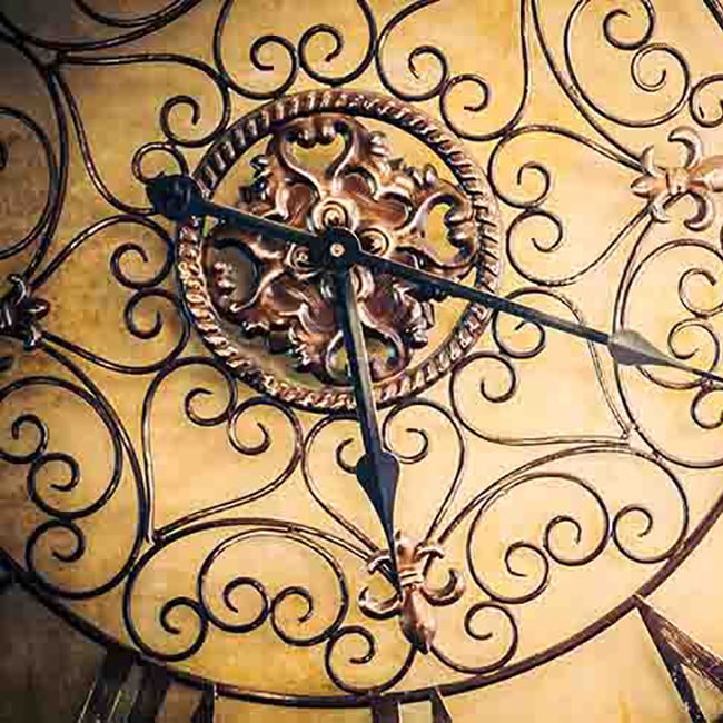 تاریخچه ساعت‌های دیواری و مچی؛ از گذشته تا امروز