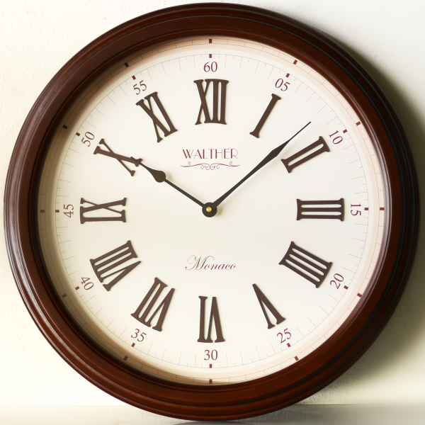 ساعت دیواری والتر Walther مدل 6031 | ساعت دیواری سایز 58 با موتور آرامگرد، بدنه و جزییات قهوه ای و صفحه کرم رنگ