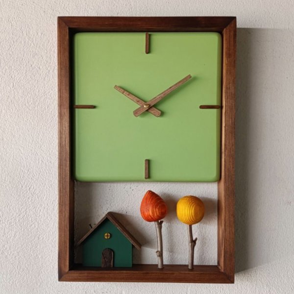 ساعت دیواری دست ساز تمام‌چوب مدل 183 طرح خانه